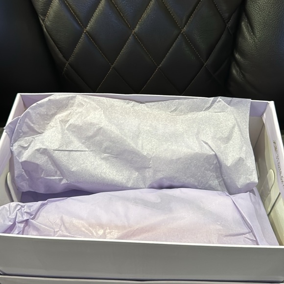 Madden Girl Women's Giia Sneaker - Picture 3 of 5